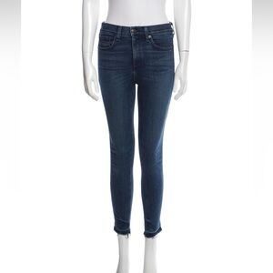 Rag & Bone mid rise skinny jeans - blue - size 26​